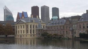 Het kiezersdilemma: ‘Als je stemt ben je een vijand van de mensheid’